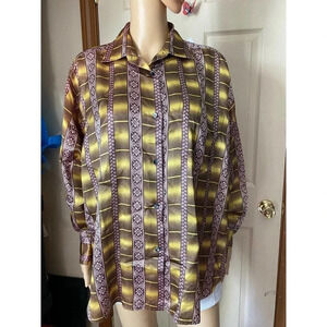 DC Group Buttons Down Blouse Women Size S oversized